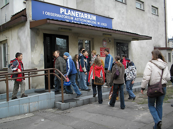  Students of Junior High School Number 24 at the entrance to the Planetary.